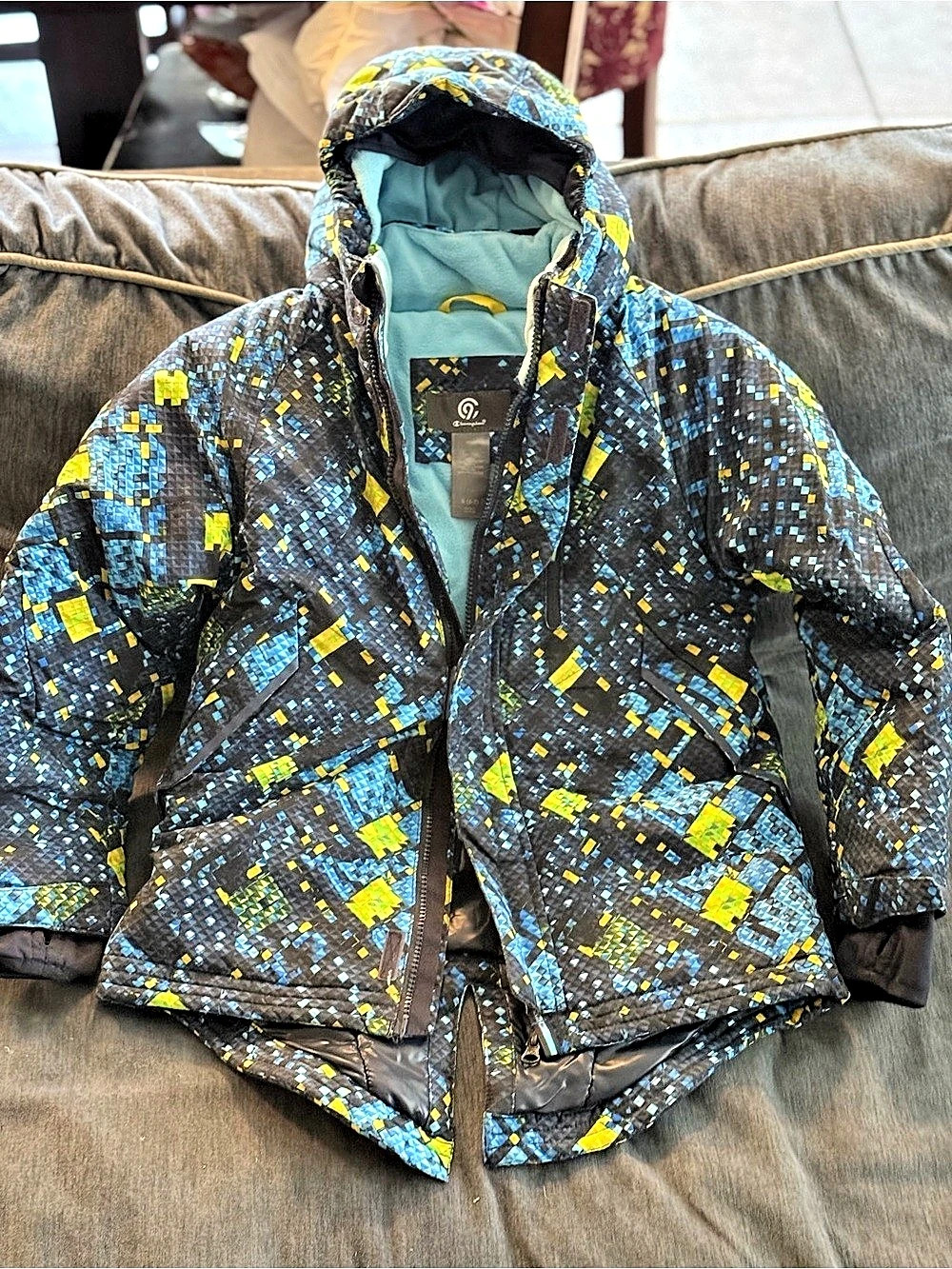 Champion Kids (6-7) Geometric Puffer Snow Jacket